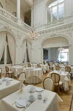 Hotel Walburg Brujas